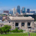 Kansas City Graduates Top Job Hunting Tips