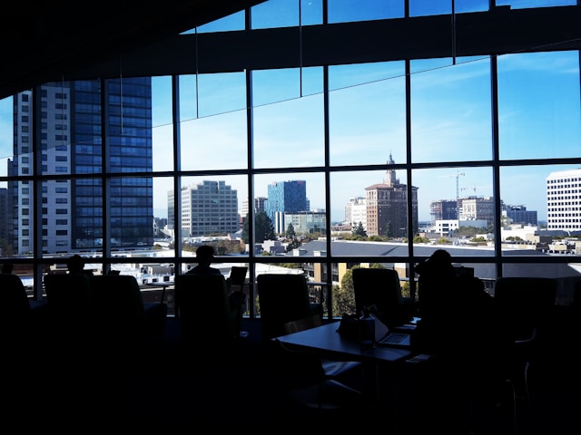 San Jose Graduates Top Job Hunting Tips