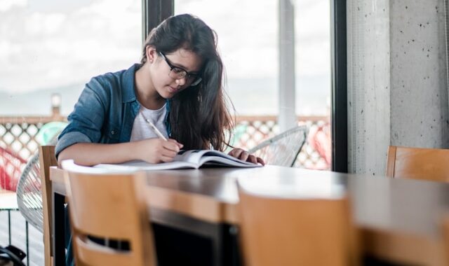 Common College Application Mistakes That Can Get Students Rejected